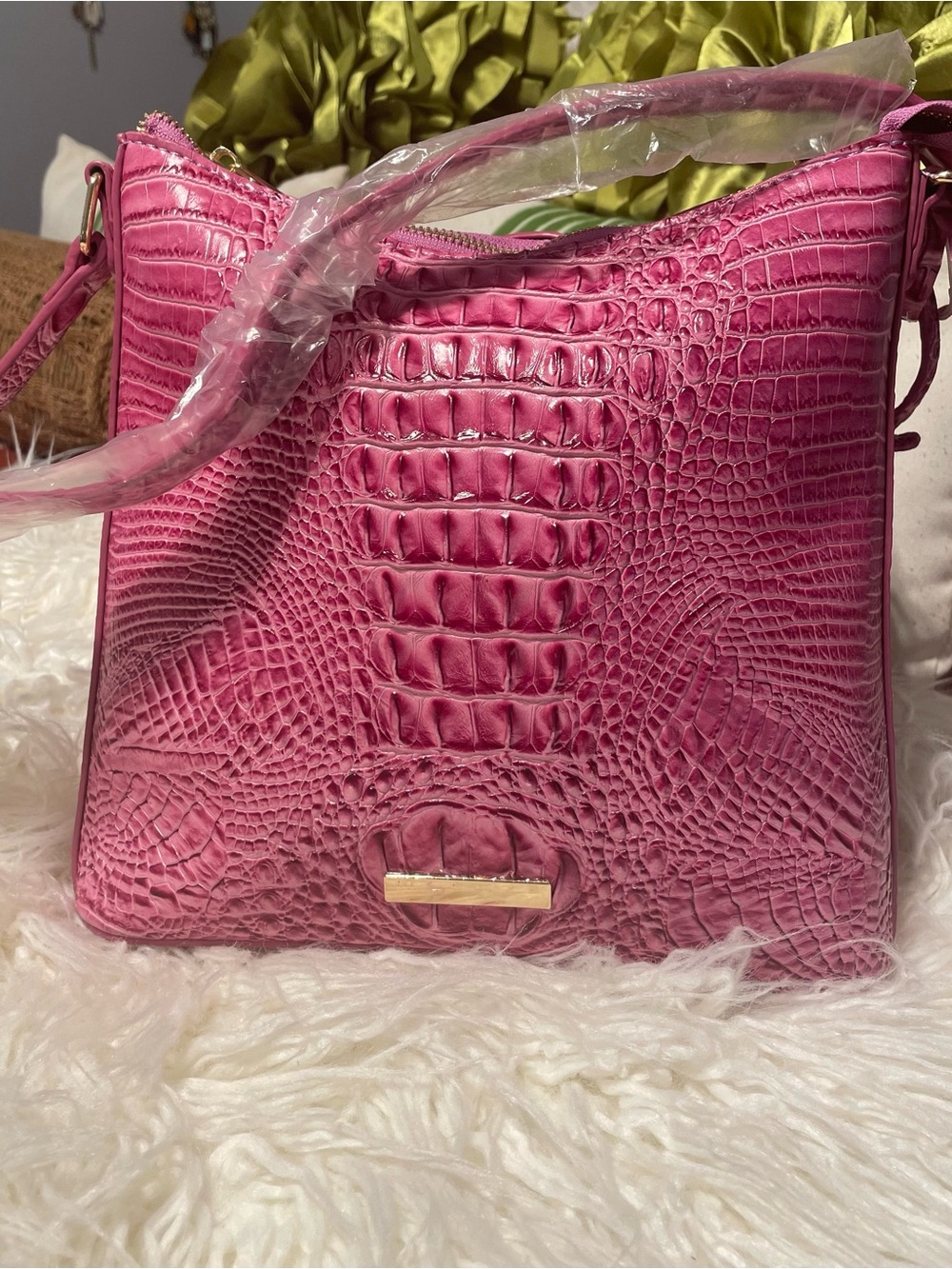 Croc-Embossed Pink Shoulder Bag with Gold Accent